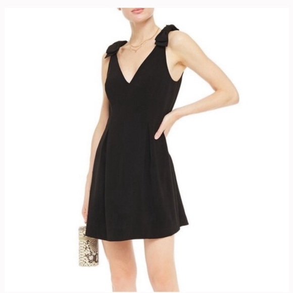 Zimmermann Dresses & Skirts - NWOT Zimmermann espionage bow dress